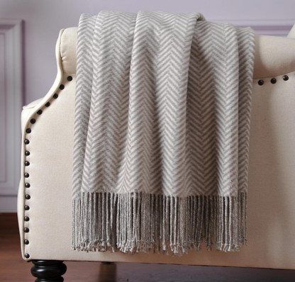 Luxury Silk Throw Blanket 🖤 Soft & Lightweight Woven Silk with Handmade Fringes – Cozy and Breathable Accent for Sofa, Bed & Living Room, Perfect Gift for Holidays & Special Occasions