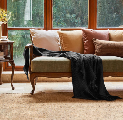 Boho Waffle Knit Throw Blanket 🖤 Soft & Lightweight All-Season Couch & Bed Decor with Fringe – Perfect Gift for Home & Holidays