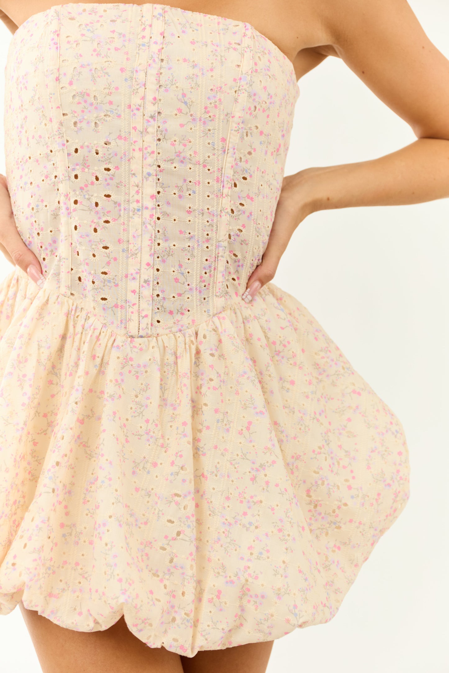 Cream Floral Print Bubble Hem Strapless Mini Dress