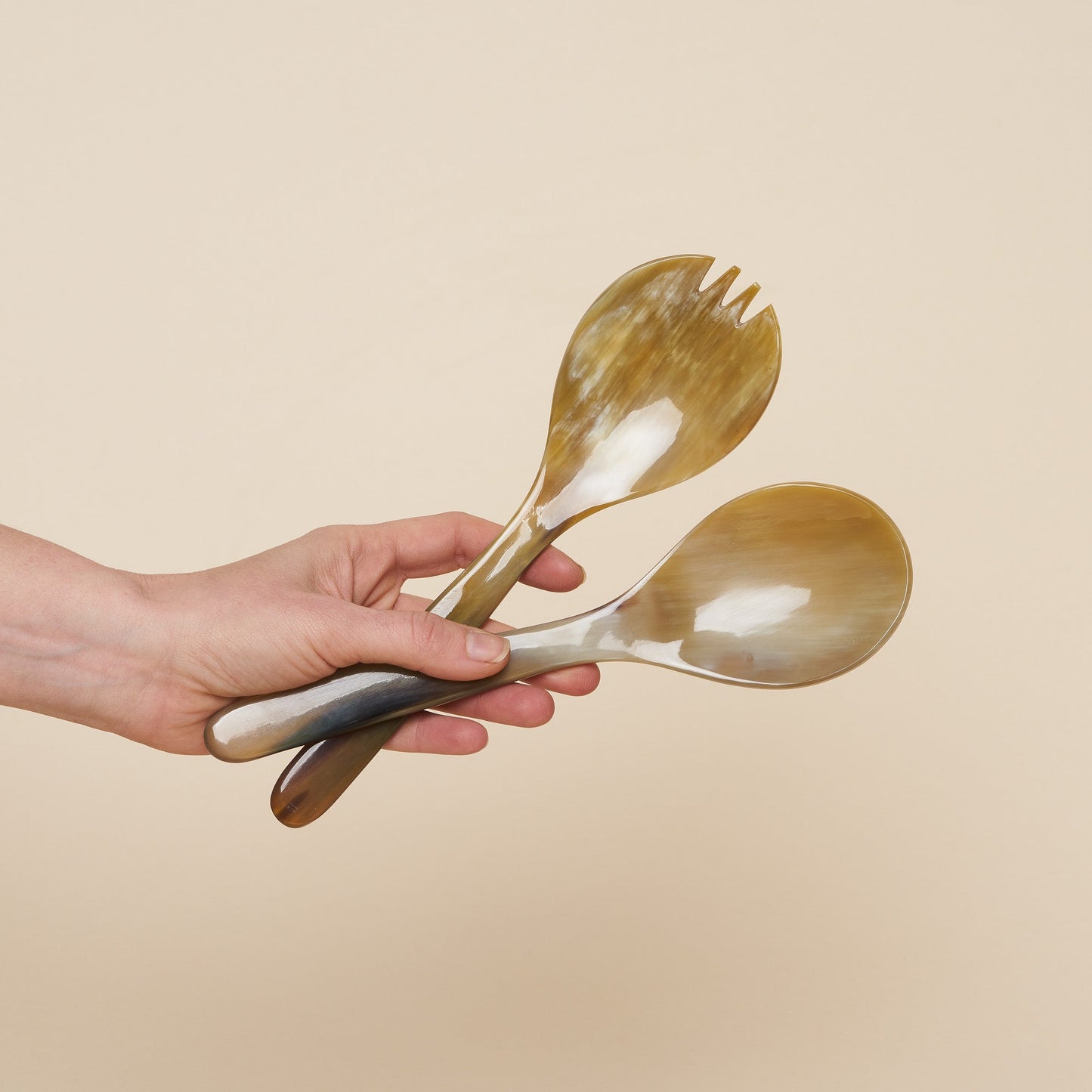 Horn Salad Servers