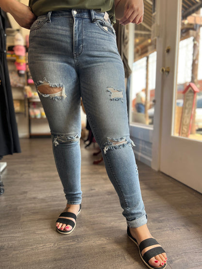 Tall Destroyed Skinny - Judy Blue 82406